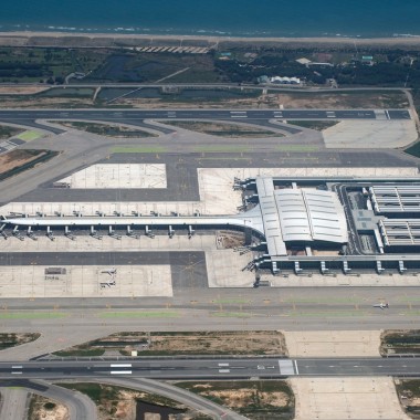 T1 del Aeropuerto de Barcelona El Prat, vista aérea T1 del Aeropuerto de Barcelona El Prat, vista aérea