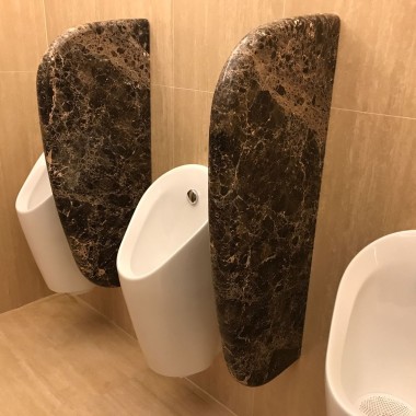 Gran Hotel Miramar, baños con urinarios Geberit Preda