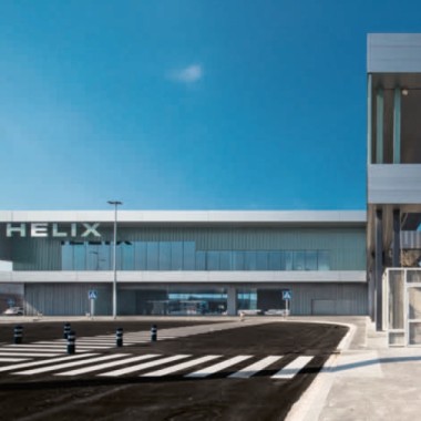 Helix Cruise Center, vista general de la terminal (©Batlle i Roig Arquitectura) Helix Cruise Center, vista general de la terminal (©Batlle i Roig Arquitectura)