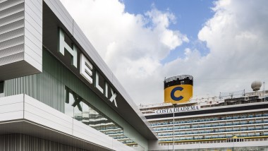Helix Cruise Center, puerto de Barcelona