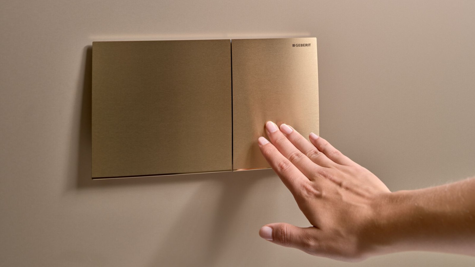 Cisternas empotradas Geberit con ajuste de fábrica de 2/4 litros con pulsador Sigma70 Cisternas empotradas Geberit con ajuste de fábrica de 2/4 litros con pulsador Sigma70