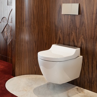 El smart toilet AquaClean Tuma (©Nacho Uribesalazar: Casa Decor 2023 Geberit-Miguel Muñoz)