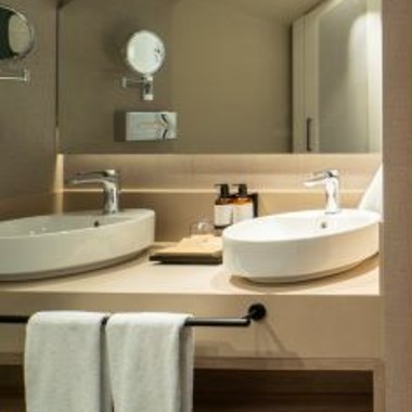 Lavabos Geberit VariForm (© Hotel Barceló Oviedo) Lavabos Geberit VariForm (© Hotel Barceló Oviedo)