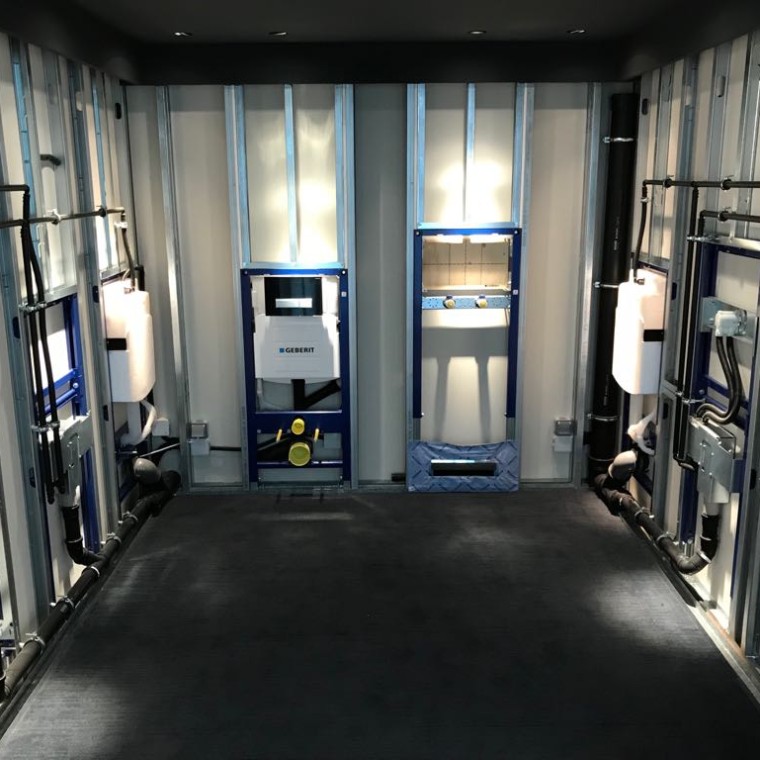 Conozca también las Soluciones Geberit por detrás de la pared y su facilidad de instalación y mantenimiento Conozca también las Soluciones Geberit por detrás de la pared y su facilidad de instalación y mantenimiento