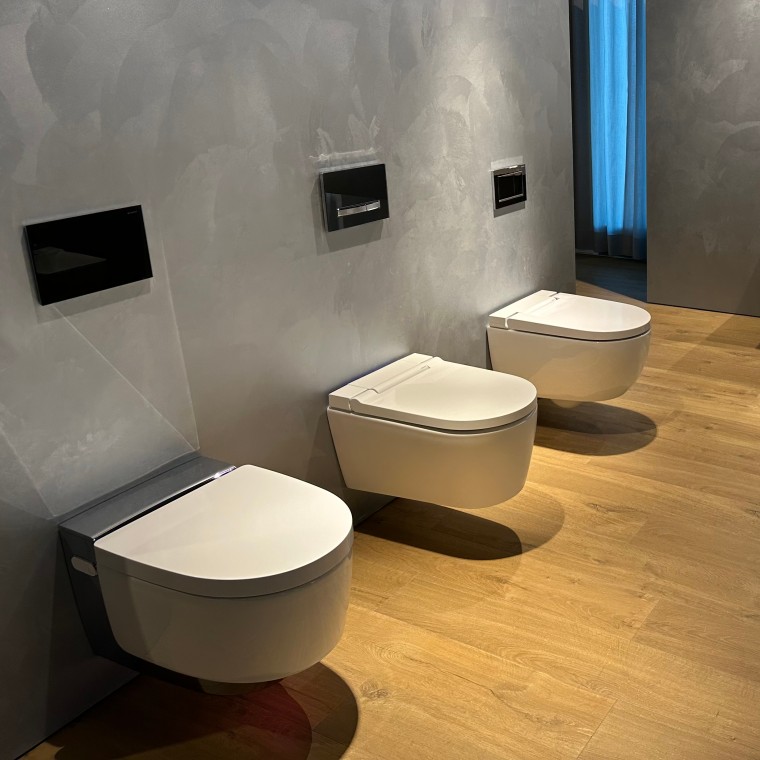 Encuentre los productos más innovadores para un baño mejor, desde inodoros bidé a módulos de eliminación de olores Encuentre los productos más innovadores para un baño mejor, desde inodoros bidé a módulos de eliminación de olores