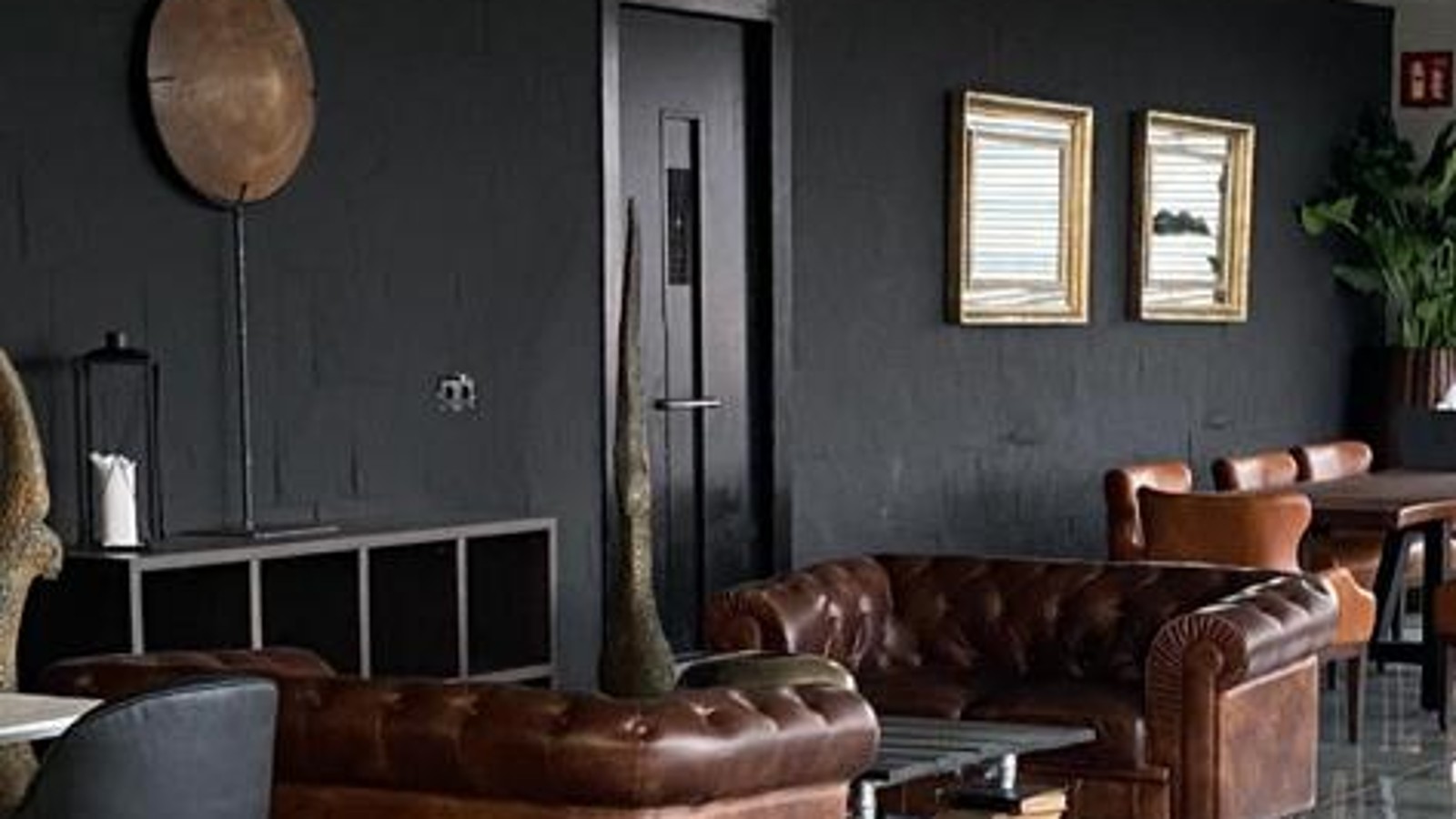 Espazio Tattoo en Silk, sala