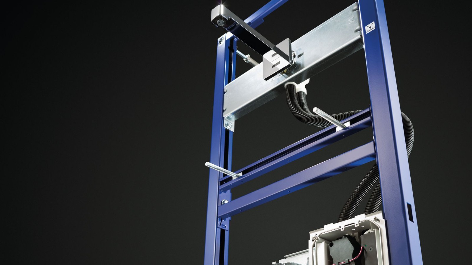 Bastidor de instalación para los grifos Geberit Piave y Brenta