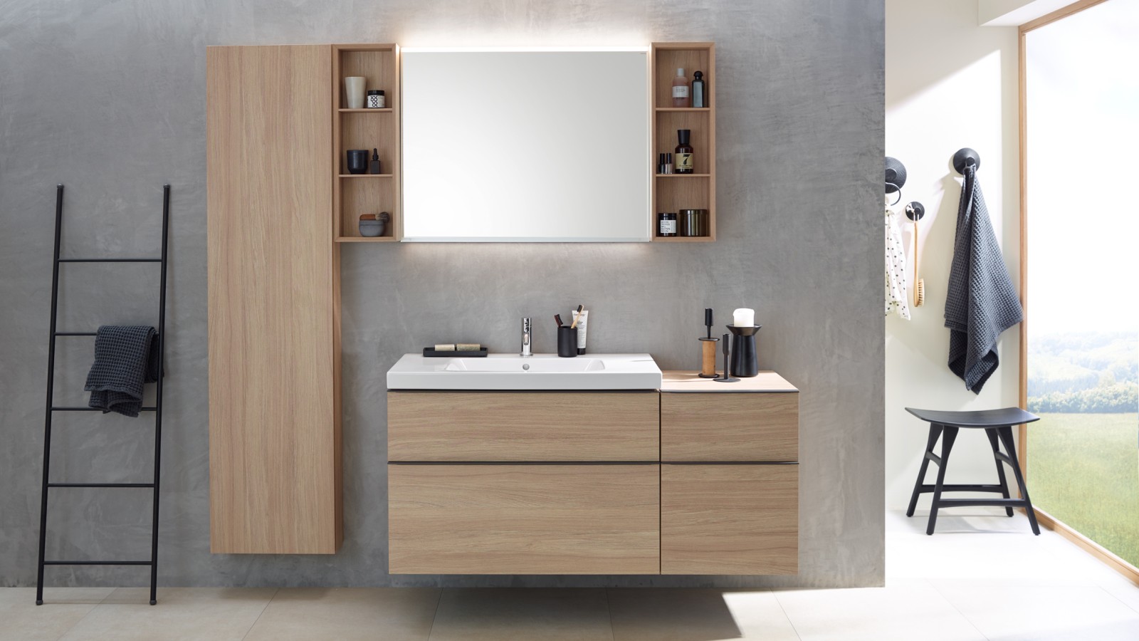 Baño con muebles de la serie Geberit iCon Baño con muebles de la serie Geberit iCon