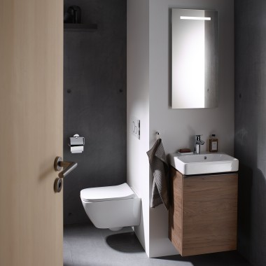 Baño pequeño equipado con la serie Geberit Smyle Baño pequeño equipado con la serie Geberit Smyle