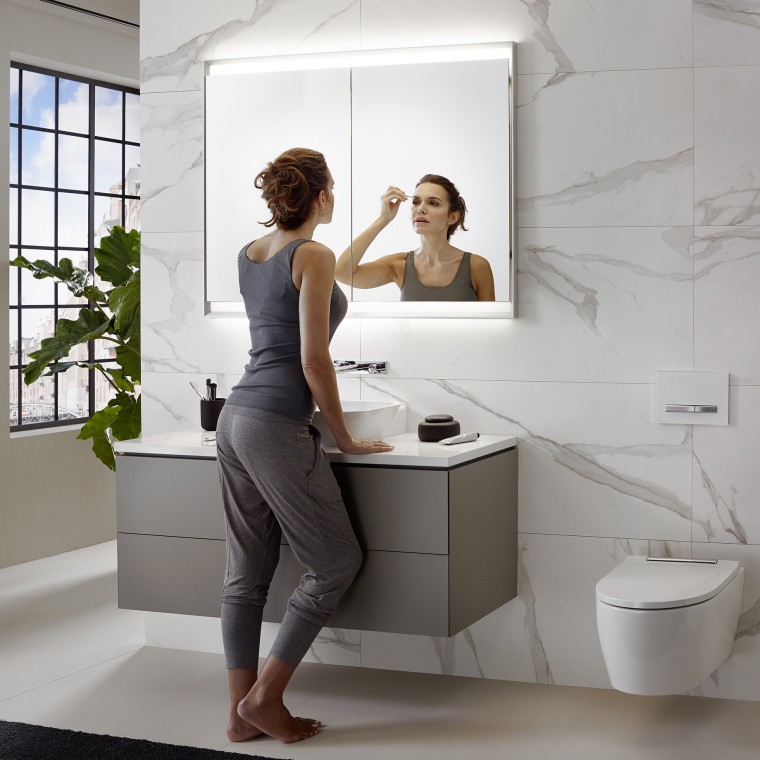 Luz brillante para los cuidados intensivos de belleza Luz brillante para los cuidados intensivos de belleza