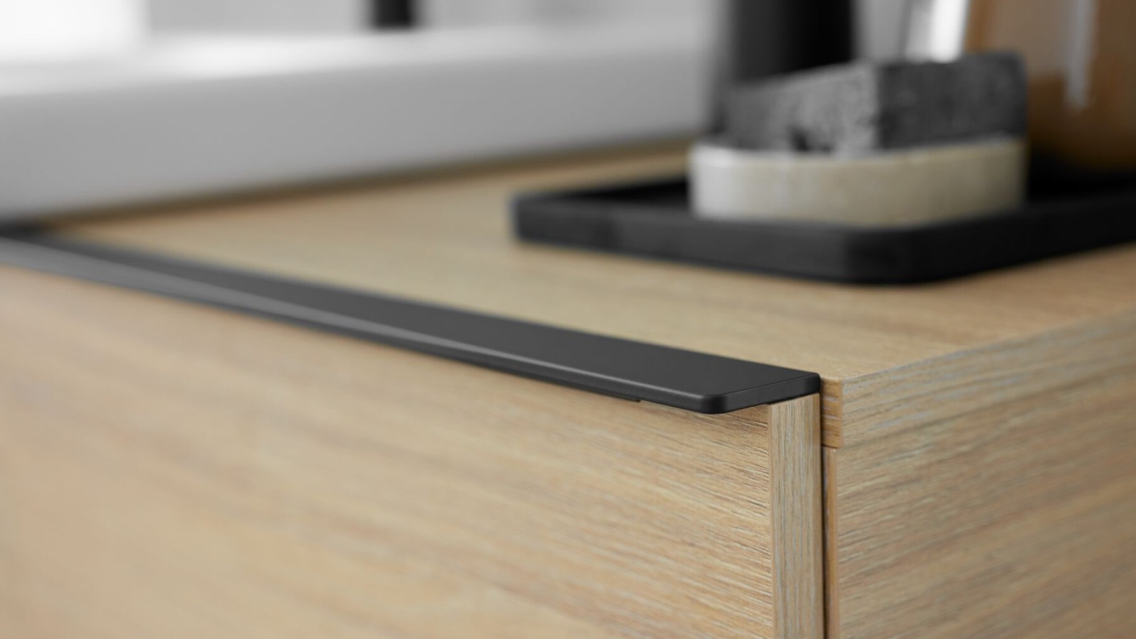 Mueble bajo para lavabo Geberit iCon en encina Mueble bajo para lavabo Geberit iCon en encina