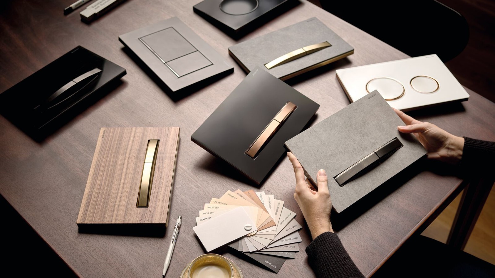 Varios pulsadores disponibles Varios pulsadores disponibles