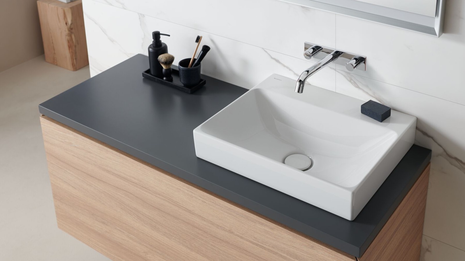Lavabo sobre encimera Geberit ONE con mueble bajo Lavabo sobre encimera Geberit ONE con mueble bajo