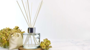 Barras aromáticas que proporcionan una agradable fragancia a la habitación
