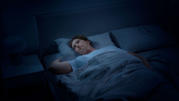 Hombre durmiendo