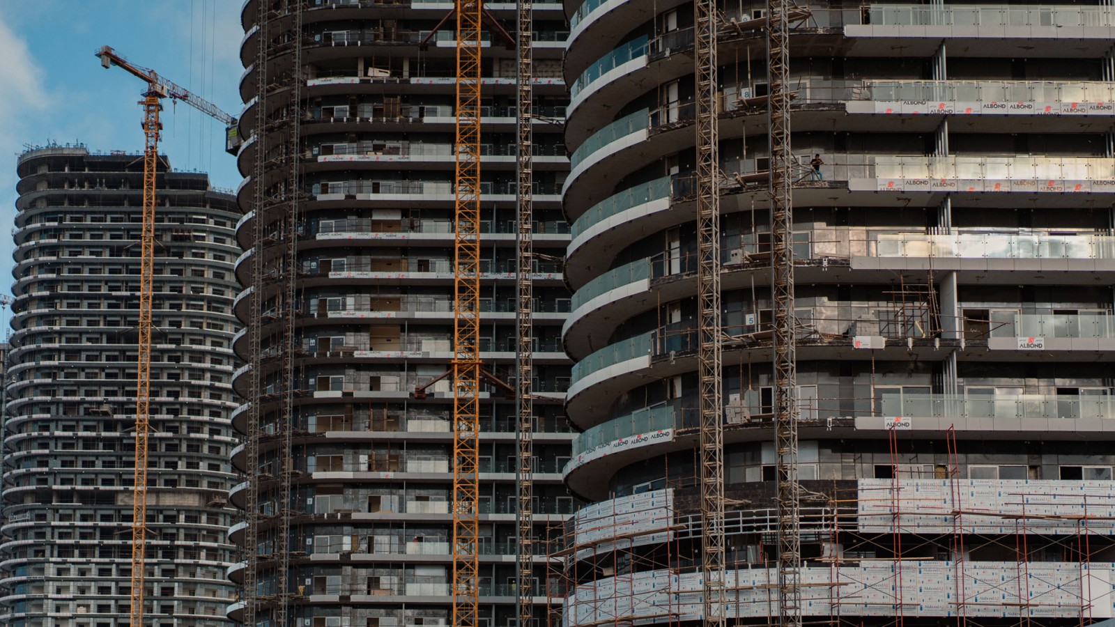 New Alamein City comprende 18 torres