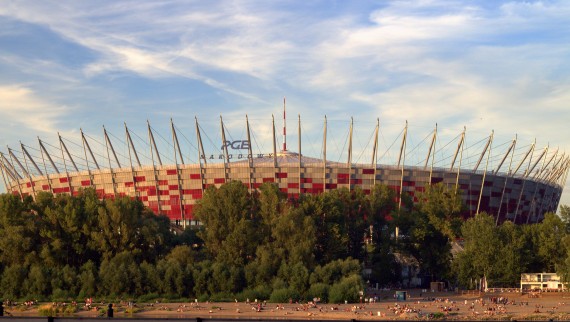 Estadio Nacional de Varsovia, Polonia (© Pixabay)