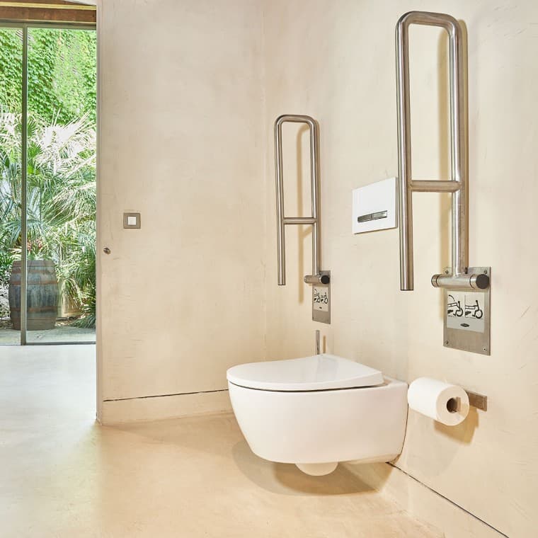 Con Geberit Duofix barras de apoyo seguras Con Geberit Duofix barras de apoyo seguras