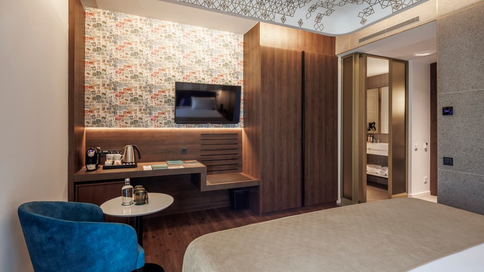 Inodoros bidé en las habitaciones Hotel Áurea Palacio de Correos (© Clara Larrea Quemada) Inodoros bidé en las habitaciones Hotel Áurea Palacio de Correos (© Clara Larrea Quemada)