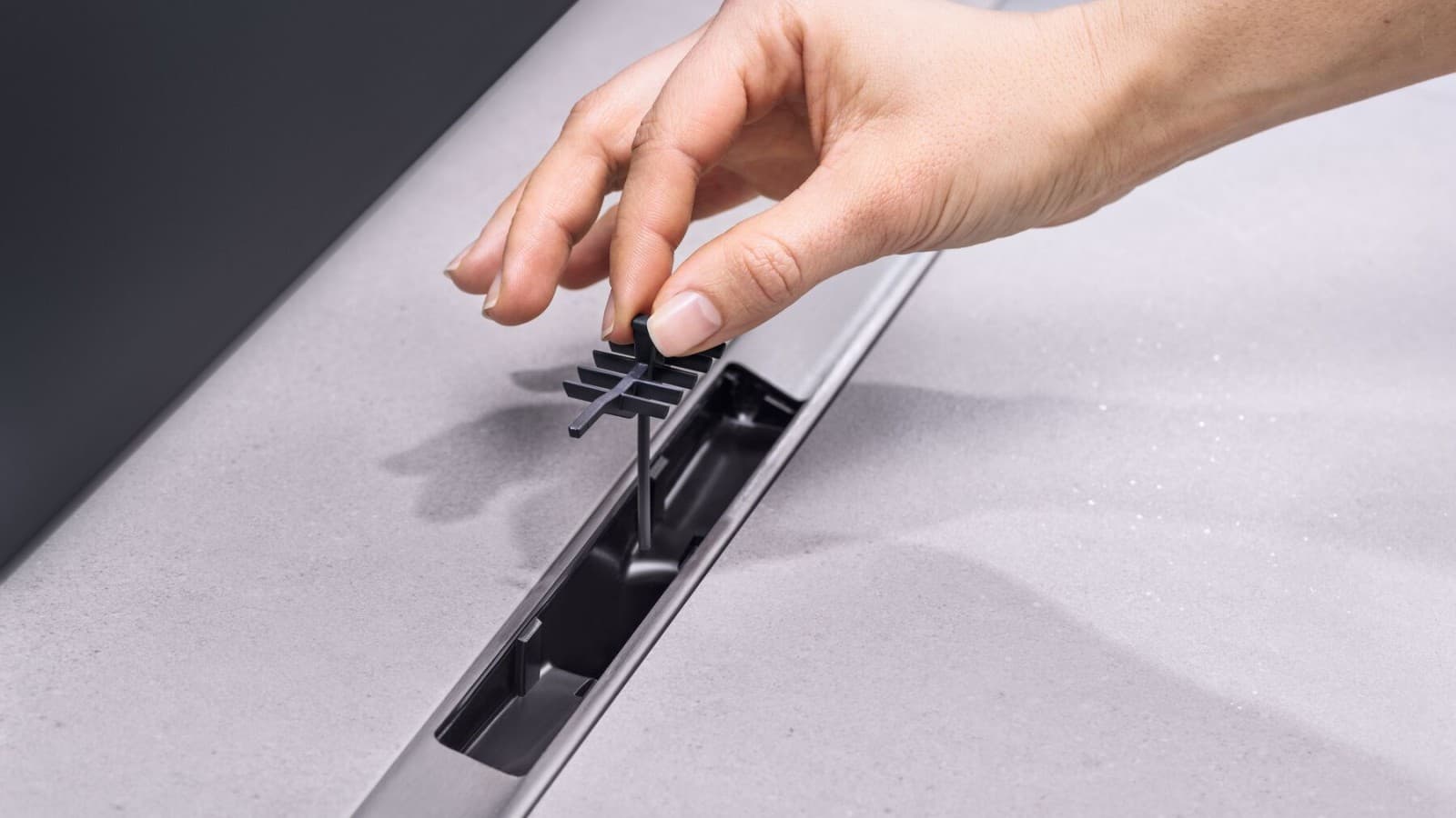 Filtro anticabellos en el canal de ducha Geberit CleanLine50 Filtro anticabellos en el canal de ducha Geberit CleanLine50