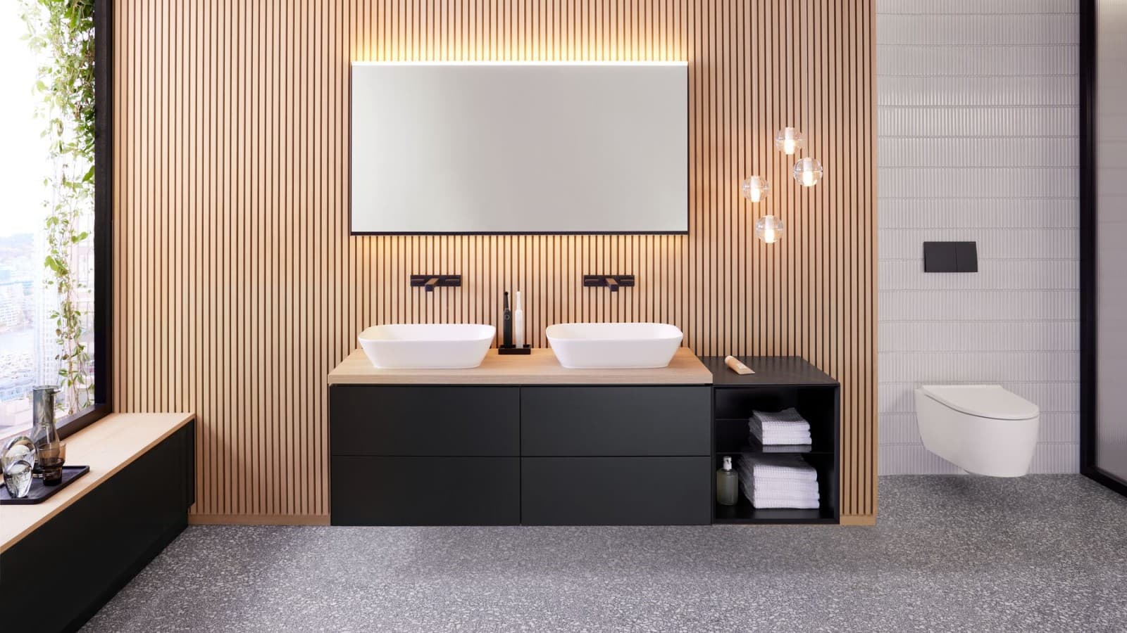 Baño con inodoro Geberit ONE y pulsador Geberit Sigma70 Baño con inodoro Geberit ONE y pulsador Geberit Sigma70