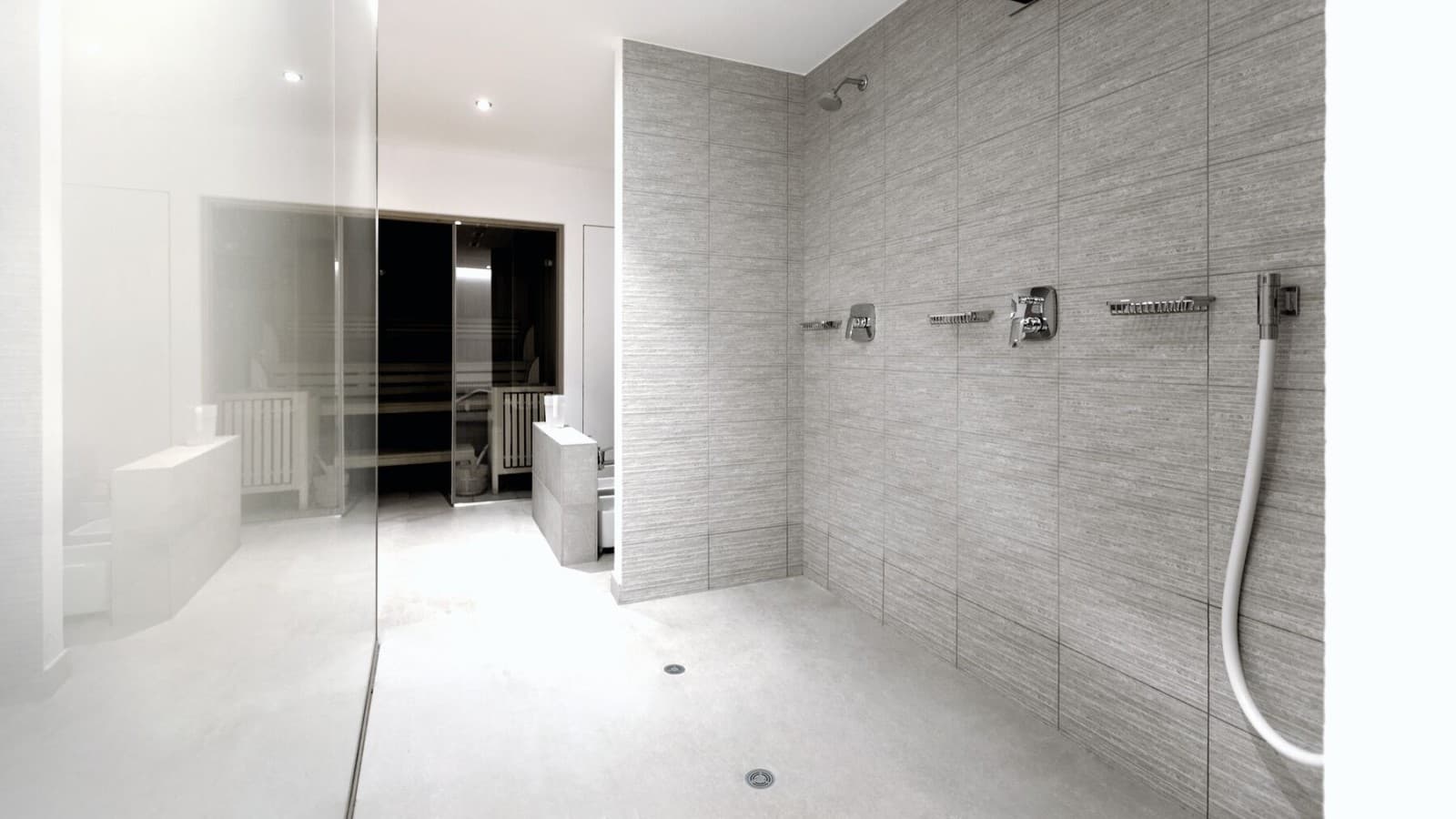 Baños semipúblicos con desagüe para ducha de vinilo (PVC) Geberit Baños semipúblicos con desagüe para ducha de vinilo (PVC) Geberit