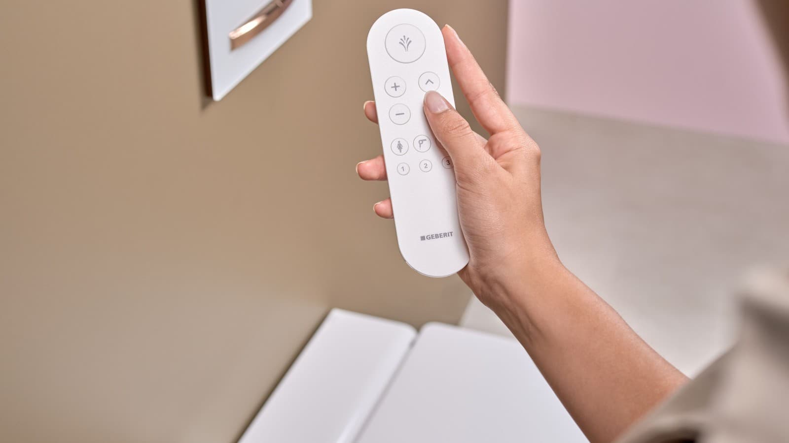 Geberit AquaClean Mera con mando a distancia Geberit AquaClean Mera con mando a distancia