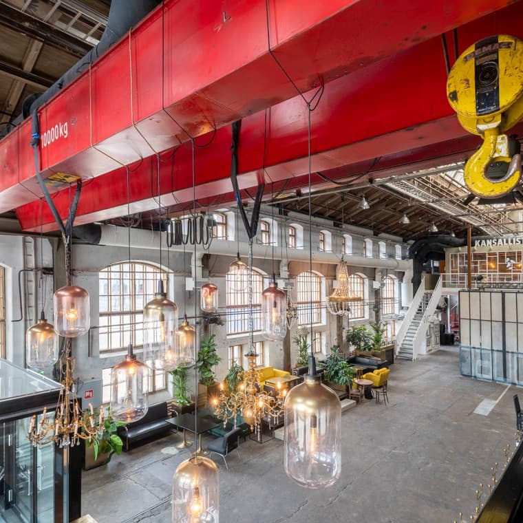 Se ha conservado el carácter industrial de los edificios (© Kansallis Teatteri) Se ha conservado el carácter industrial de los edificios (© Kansallis Teatteri)