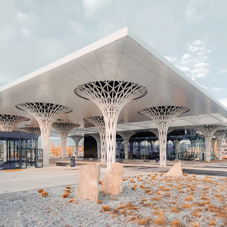 El agua de lluvia del tejado se aprovecha para los sanitarios (© Alek Małchowski) El agua de lluvia del tejado se aprovecha para los sanitarios (© Alek Małchowski)