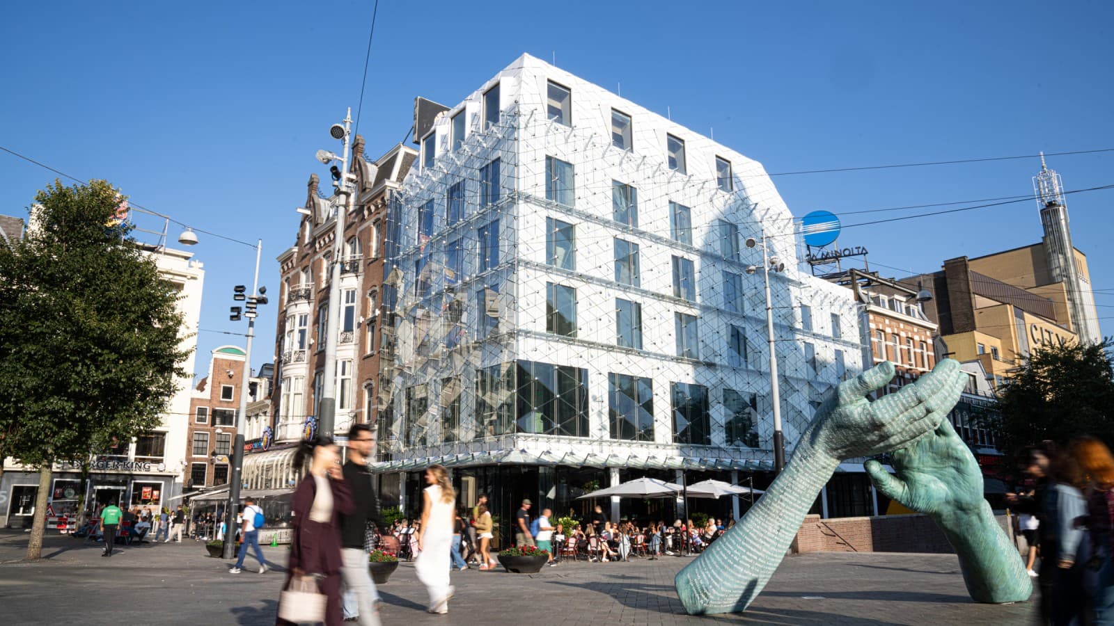 El nuevo edificio en Leidseplein, hoy (© Denise Valk) El nuevo edificio en Leidseplein, hoy (© Denise Valk)
