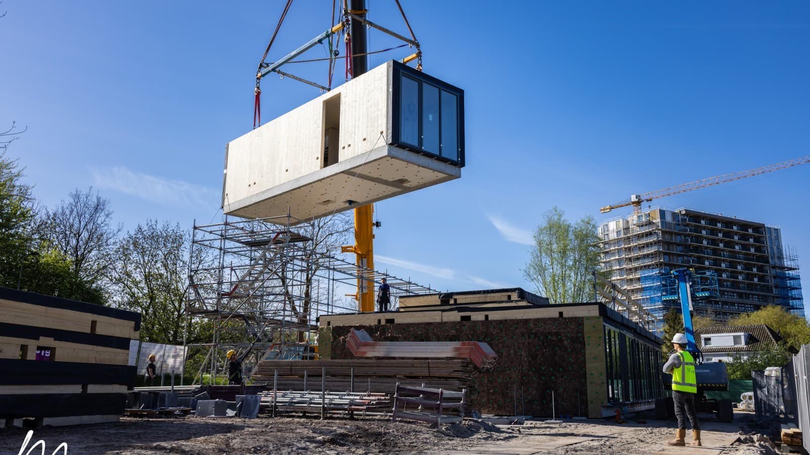 La construcción modular también significa que los proyectos se pueden completar de manera más rápida y eficiente (© Moos) La construcción modular también significa que los proyectos se pueden completar de manera más rápida y eficiente (© Moos)