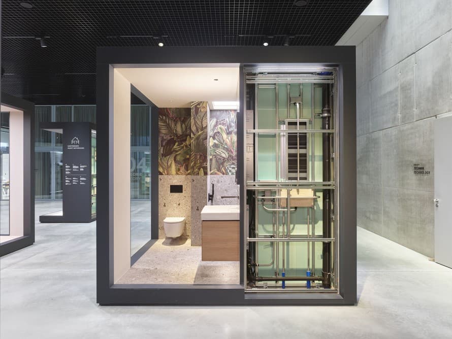 El cuadrado también domina el showroom como la forma definitoria (© Roland Halbe) El cuadrado también domina el showroom como la forma definitoria (© Roland Halbe)