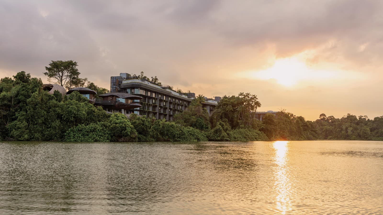 El resort también incluye un edificio de cinco plantas (© Banyan Tree) El resort también incluye un edificio de cinco plantas (© Banyan Tree)